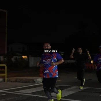 Runner Photo 6057580