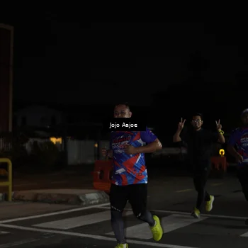 Runner Photo 6057611