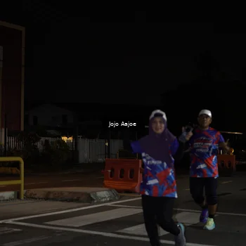 Runner Photo 6057612
