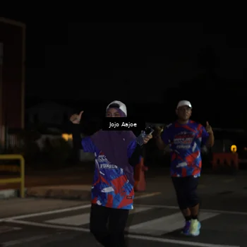 Runner Photo 6057619