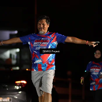 Runner Photo 6057703