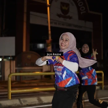 Runner Photo 6057719