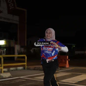 Runner Photo 6057724