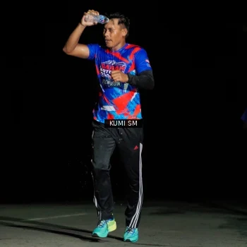 Runner Photo 6057791