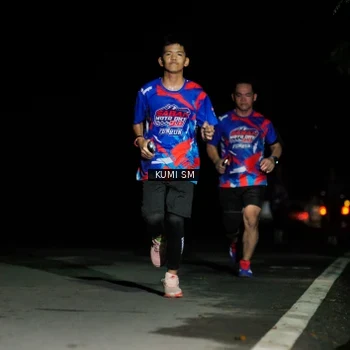 Runner Photo 6057808