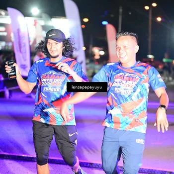 Runner Photo 6057821
