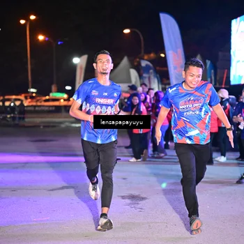Runner Photo 6057833