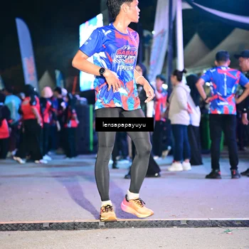 Runner Photo 6057846