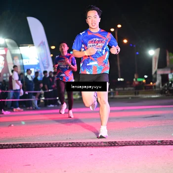 Runner Photo 6057866