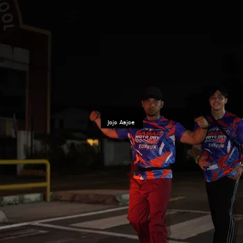 Runner Photo 6057875