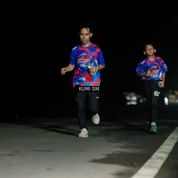 Runner Photo 6057877
