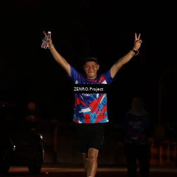 Runner Photo 6057901