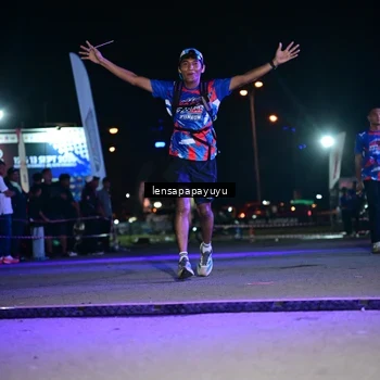 Runner Photo 6057906