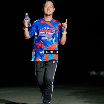 Runner Photo 6057913