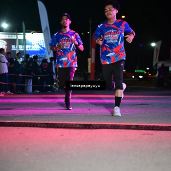 Runner Photo 6057941