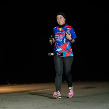 Runner Photo 6057959