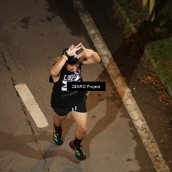 Runner Photo 6057986