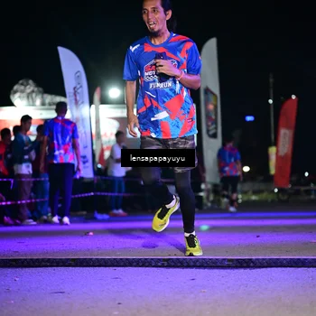 Runner Photo 6057998