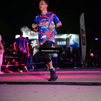 Runner Photo 6058028