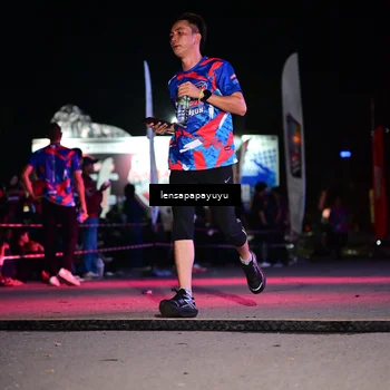 Runner Photo 6058033
