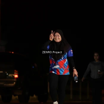 Runner Photo 6058038
