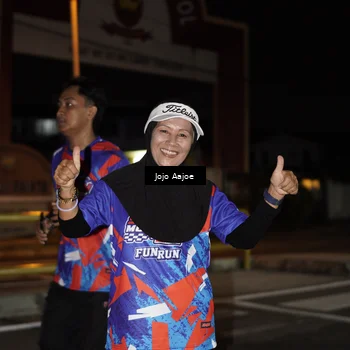 Runner Photo 6058039