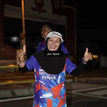Runner Photo 6058043