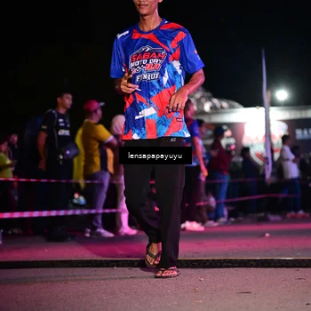 Runner Photo 6058046