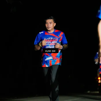 Runner Photo 6058080