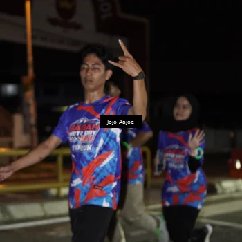 Runner Photo 6058084