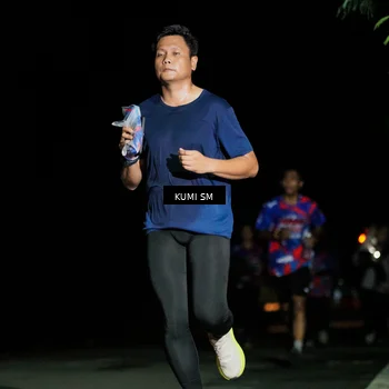 Runner Photo 6058085