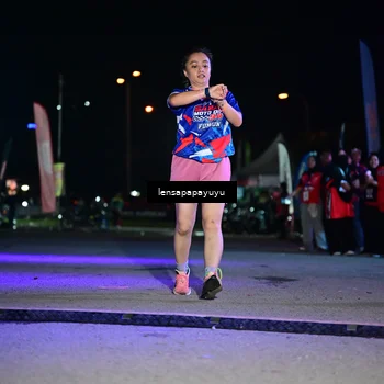 Runner Photo 6058093