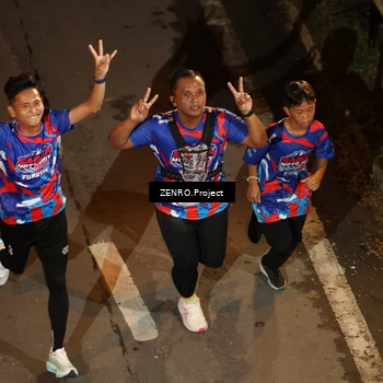Runner Photo 6058109