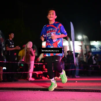 Runner Photo 6058135