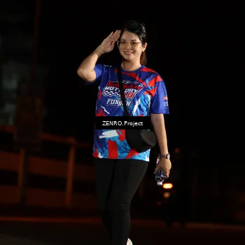 Runner Photo 6058171