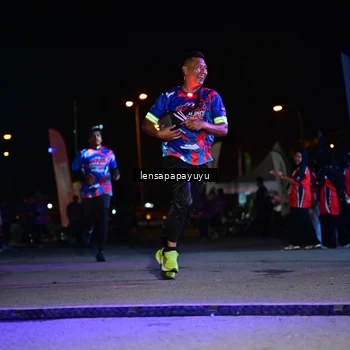 Runner Photo 6058191