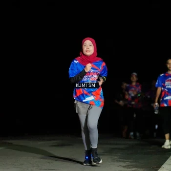 Runner Photo 6058229