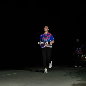 Runner Photo 6058283