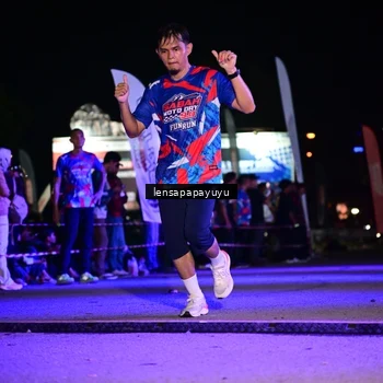 Runner Photo 6058286