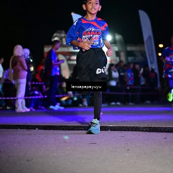 Runner Photo 6058323