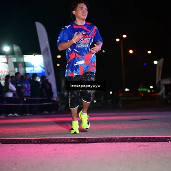 Runner Photo 6058325