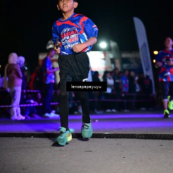 Runner Photo 6058327