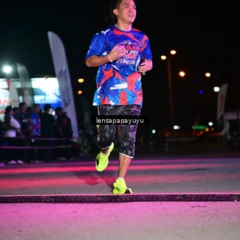 Runner Photo 6058329
