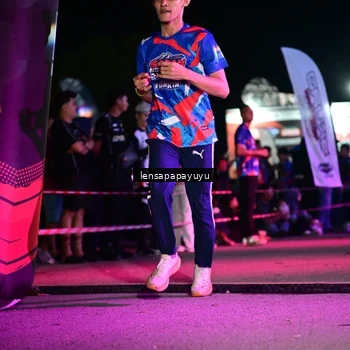 Runner Photo 6058352