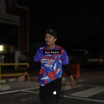 Runner Photo 6058359