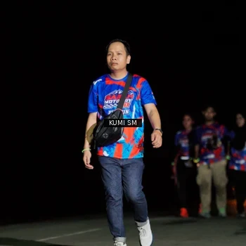 Runner Photo 6058368