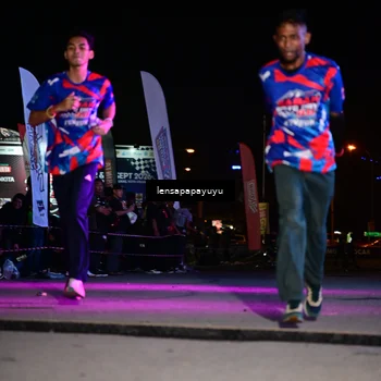 Runner Photo 6058386