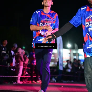 Runner Photo 6058393