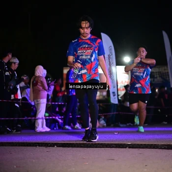 Runner Photo 6058401