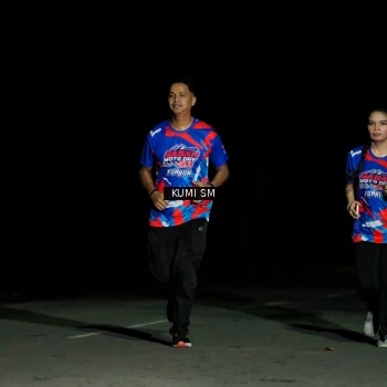 Runner Photo 6058405
